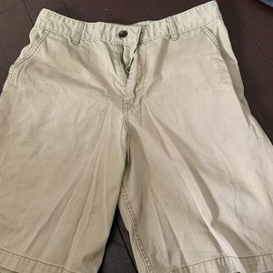 khaki shorts